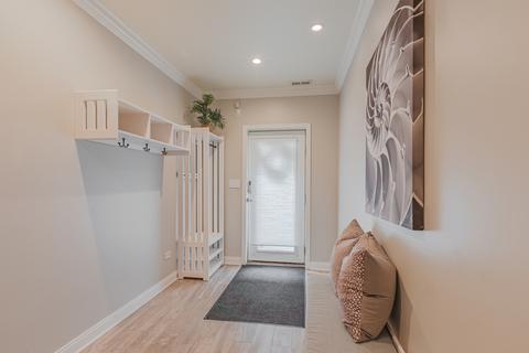 242 E 14th St, Chicago, IL 60605 photo 2