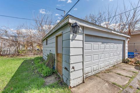 16211 Richmond Ave, Markham, IL 60428 photo 15
