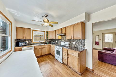 16211 Richmond Ave, Markham, IL 60428 photo 5