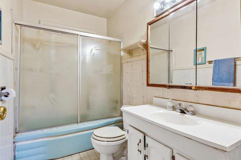 16211 Richmond Ave, Markham, IL 60428 photo 8