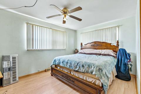 16211 Richmond Ave, Markham, IL 60428 photo 13