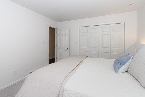 321 W Dowell Rd, Mchenry, IL 60051 photo 14