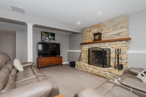321 W Dowell Rd, Mchenry, IL 60051 photo 20