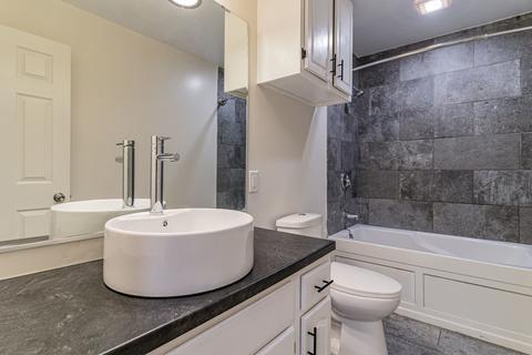 1805 Crescent Dr, Champaign, IL 61821 photo 21