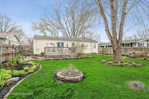 1901 Flower St, Mchenry, IL 60050 photo 9