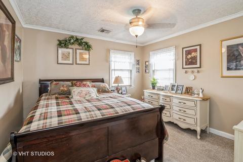 1901 Flower St, Mchenry, IL 60050 photo 2