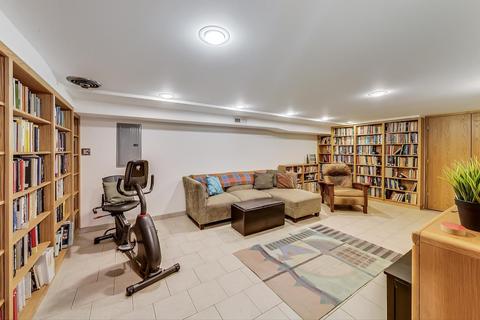 1505 E 56th St, Chicago, IL 60637 photo 47