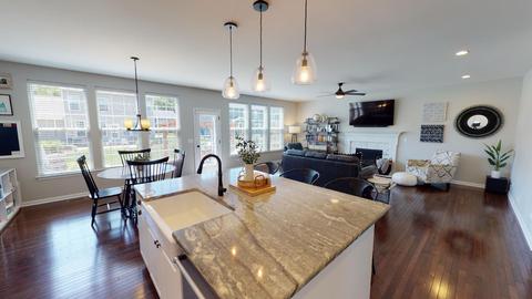 3667 Shaughnessy Dr, Elgin, IL 60124 photo 10