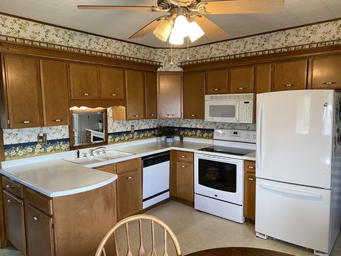3527 E 1st Rd, Peru, IL 61354 photo 3