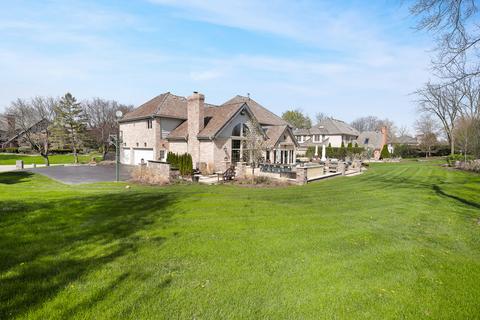 4 Hampton Ct, Burr Ridge, IL 60527 photo 9