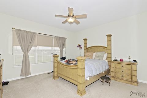 902 Camden St, Mchenry, IL 60050 photo 11