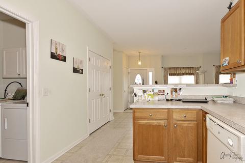902 Camden St, Mchenry, IL 60050 photo 4