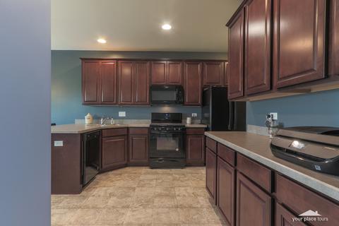 3713 Munson St, Plano, IL 60545 photo 16