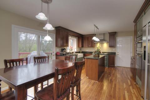 35 W944 Hollowside Dr, Dundee, IL 60118 photo 8
