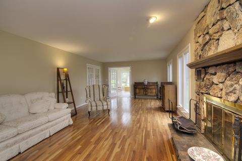 35 W944 Hollowside Dr, Dundee, IL 60118 photo 14