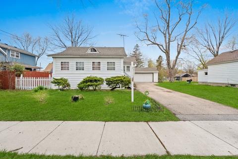 182 Moseley St, Elgin, IL 60123 photo 1