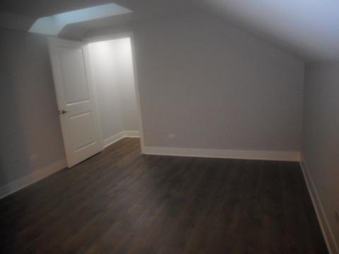 4567 Olmstead Dr, Hoffman Estates, IL 60192 photo 3