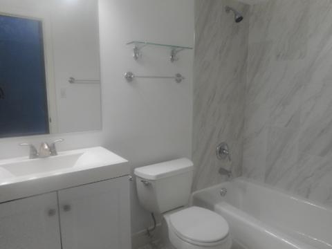 4567 Olmstead Dr, Hoffman Estates, IL 60192 photo 9