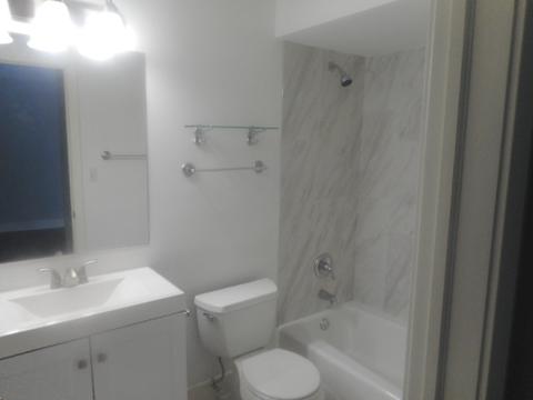 4567 Olmstead Dr, Hoffman Estates, IL 60192 photo 5