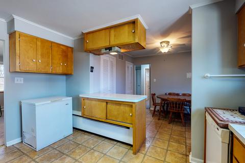 800 E Algonquin Rd, Des Plaines, IL 60016 photo 12