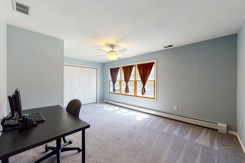 800 E Algonquin Rd, Des Plaines, IL 60016 photo 25