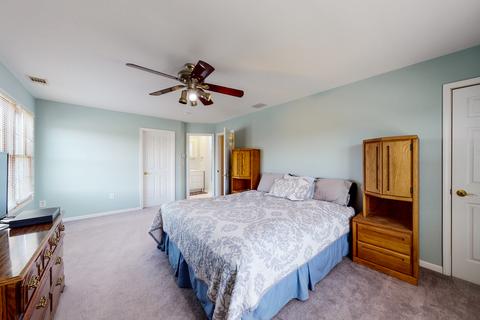 800 E Algonquin Rd, Des Plaines, IL 60016 photo 21