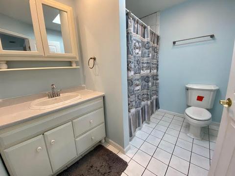 800 E Algonquin Rd, Des Plaines, IL 60016 photo 22