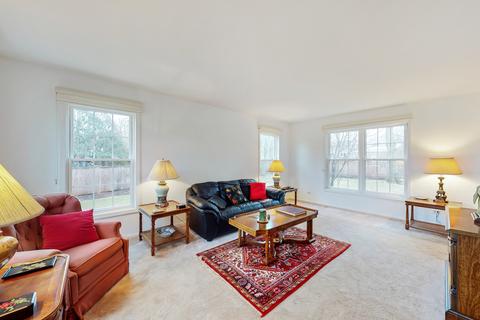 2355 Mohawk Ln, Glenview, IL 60026 photo 11