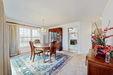 2355 Mohawk Ln, Glenview, IL 60026 photo 8
