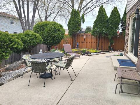 402 Janice Ct, Wheeling, IL 60090 photo 36