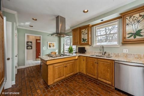 1199 Hill Ave, Elgin, IL 60120 photo 6