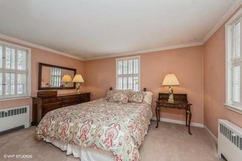 1199 Hill Ave, Elgin, IL 60120 photo 11