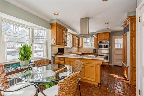 1199 Hill Ave, Elgin, IL 60120 photo 5