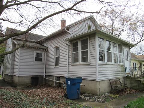 213 E South St, Dwight, IL 60420 photo 2