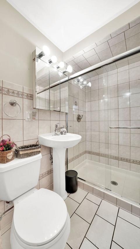 2811 S Scott St, Des Plaines, IL 60018 photo 16