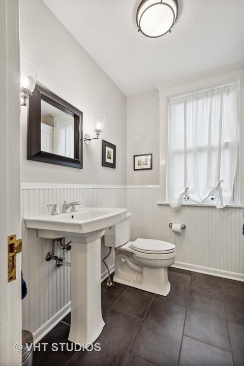 1224 Maple Ave, Evanston, IL 60202 photo 34