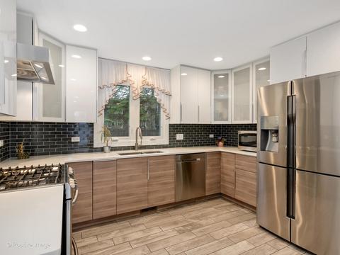 407 Shawn Ct, Wheeling, IL 60090 photo 8
