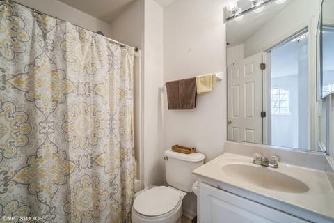 185 Lucerne Ct, Wheeling, IL 60090 photo 9