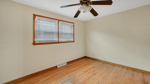 8627 Major Ave, Burbank, IL 60459 photo 9