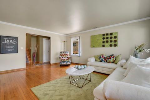289 Mors Ave, Wheeling, IL 60090 photo 3