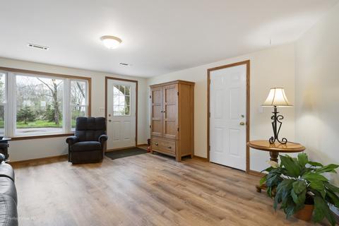 2580 Van Dyke Rd, Minooka, IL 60447 photo 13