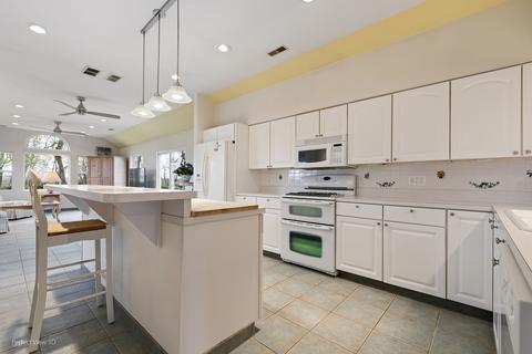 2580 Van Dyke Rd, Minooka, IL 60447 photo 8