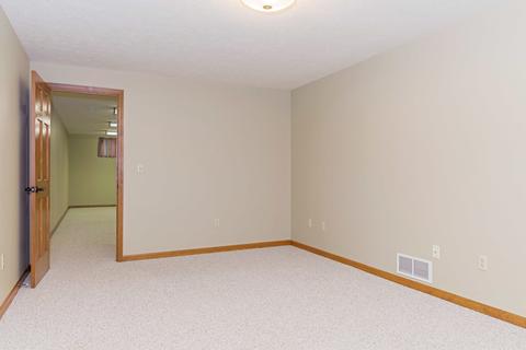 1925 Claremont Cc Cmn, Normal, IL 61761 photo 40