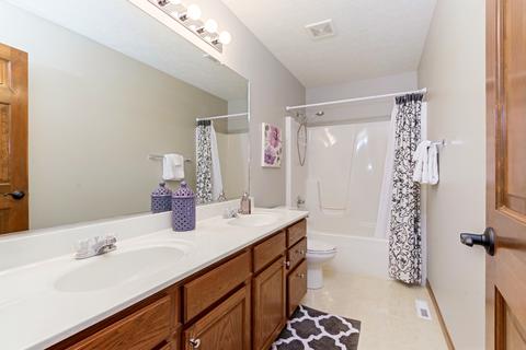 1925 Claremont Cc Cmn, Normal, IL 61761 photo 35