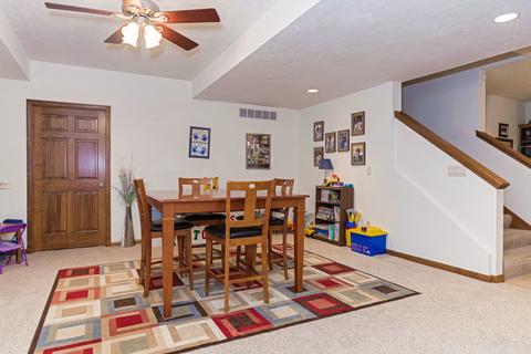 4 Brookline Ct, Bloomington, IL 61705 photo 33