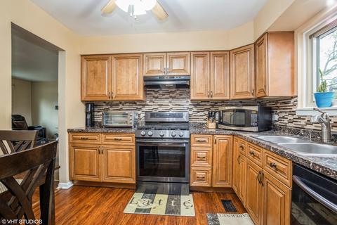 1522 Commanche Trl, Wheeling, IL 60090 photo 6