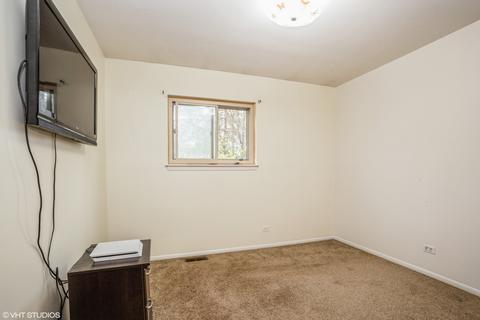 1522 Commanche Trl, Wheeling, IL 60090 photo 11