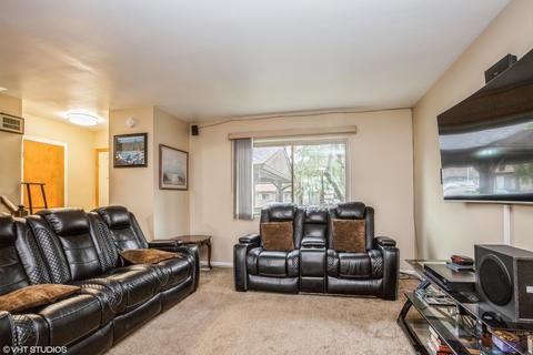 1522 Commanche Trl, Wheeling, IL 60090 photo 3