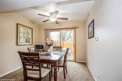 1522 Commanche Trl, Wheeling, IL 60090 photo 5