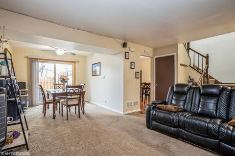 1522 Commanche Trl, Wheeling, IL 60090 photo 4